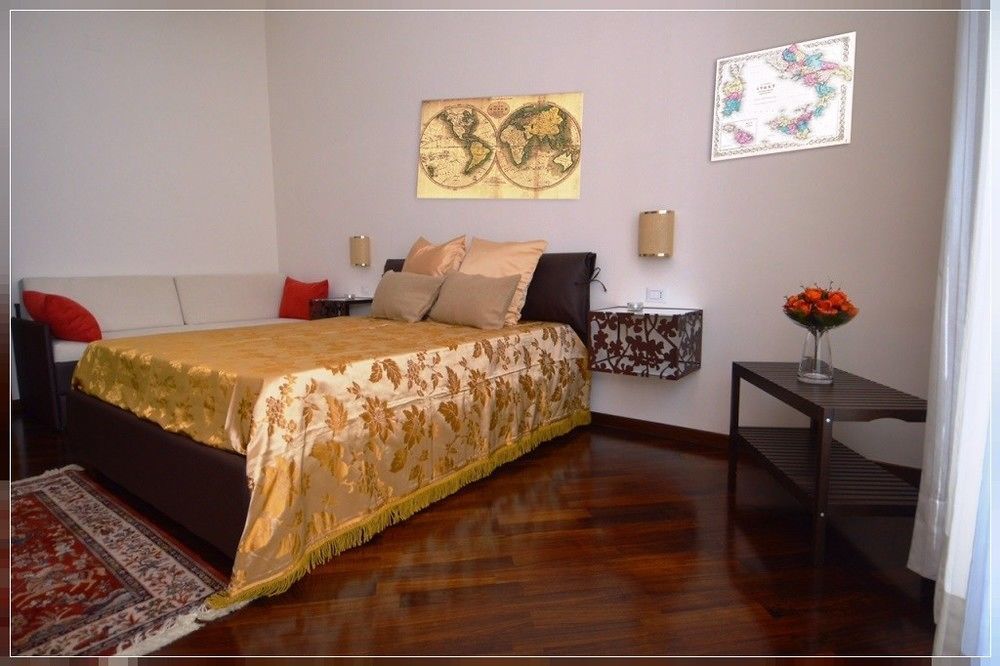 B&B Domus Garibaldi Salerno Eksteriør bilde
