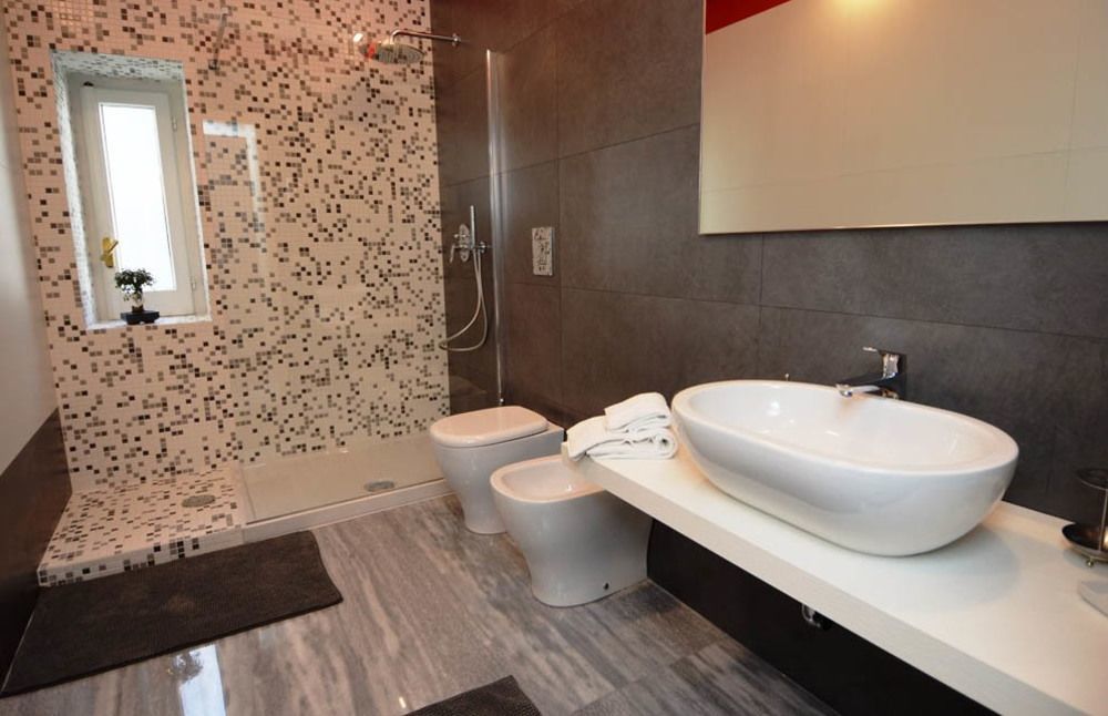 B&B Domus Garibaldi Salerno Eksteriør bilde