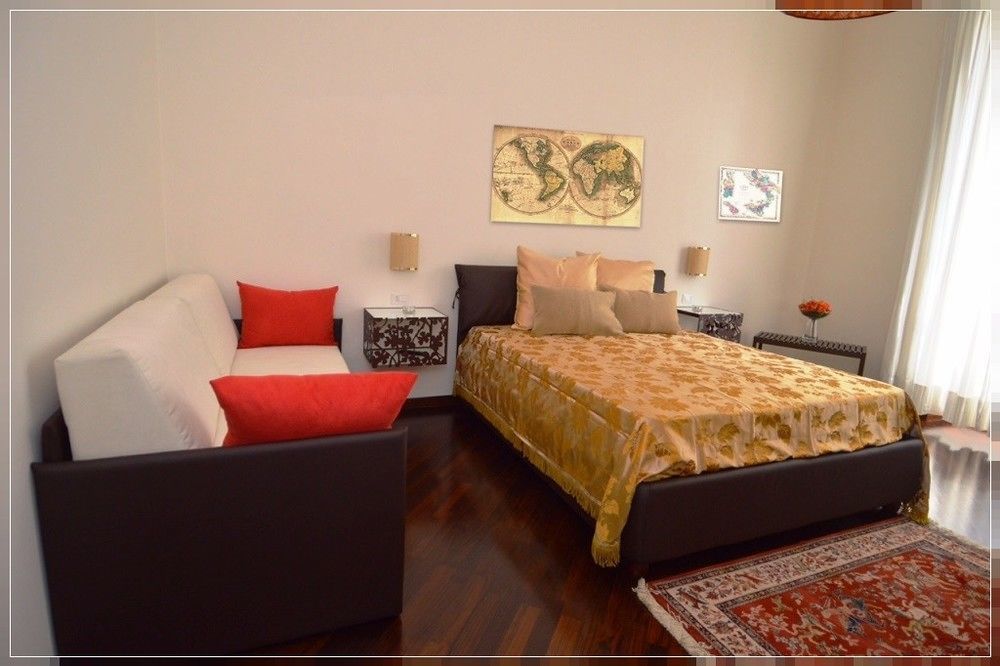 B&B Domus Garibaldi Salerno Eksteriør bilde